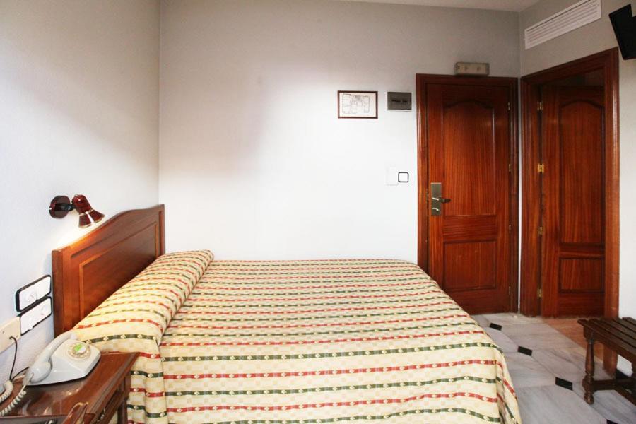 El Cisne Hotel Cordoba Bilik gambar