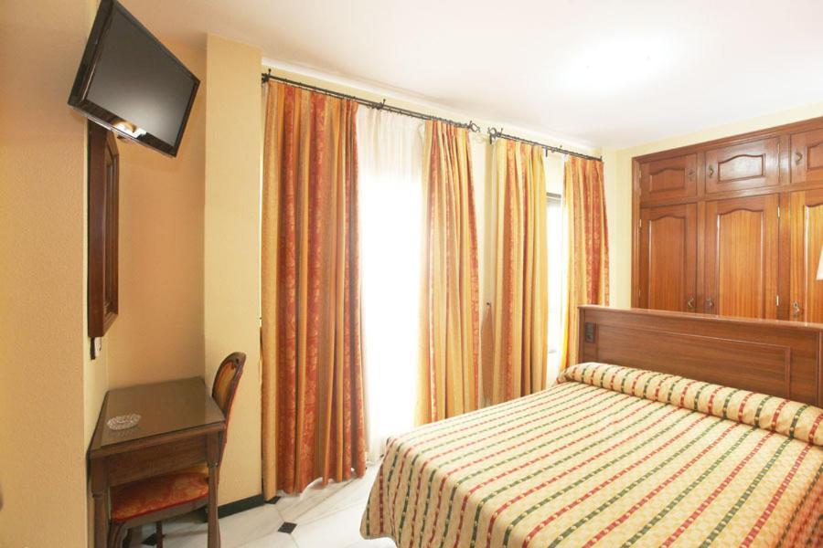 El Cisne Hotel Cordoba Bilik gambar