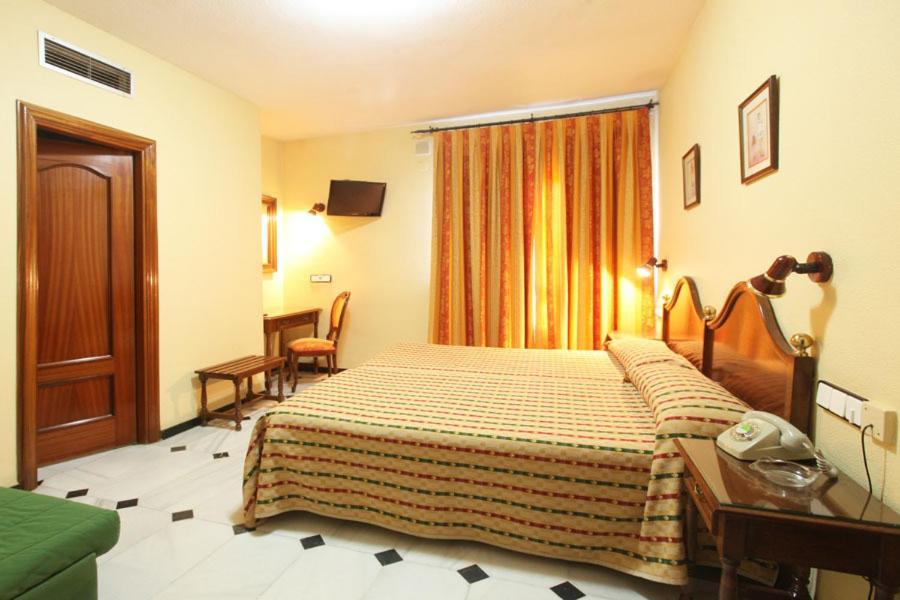 El Cisne Hotel Cordoba Bilik gambar